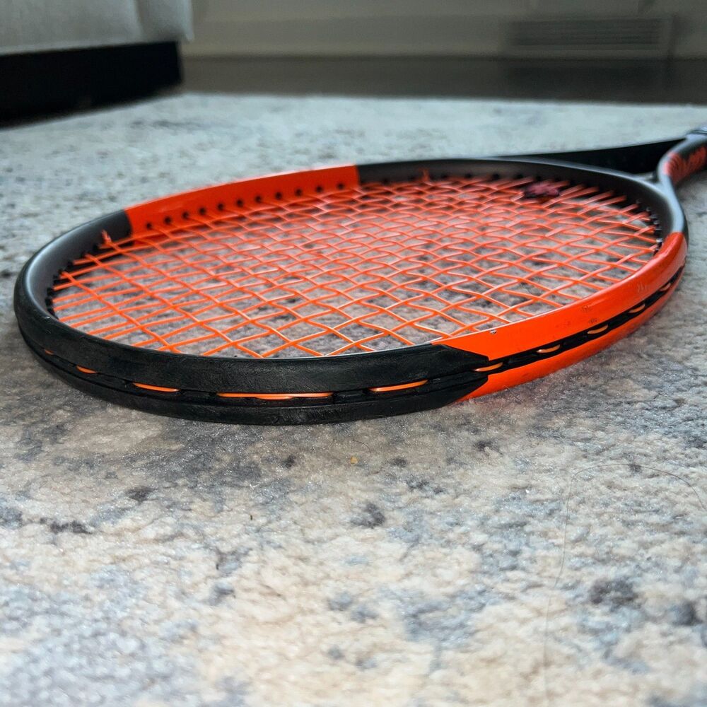 Wilson Burn 100 V2.0 Countervail Tennis Racquet 4 3/8 Grip (L3) 16x19 300g - Picture 8 of 10